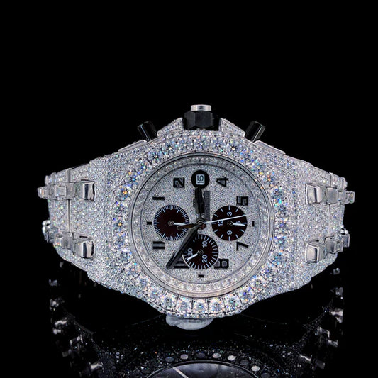 Timeless Sparkle – Luxury Diamond Watch